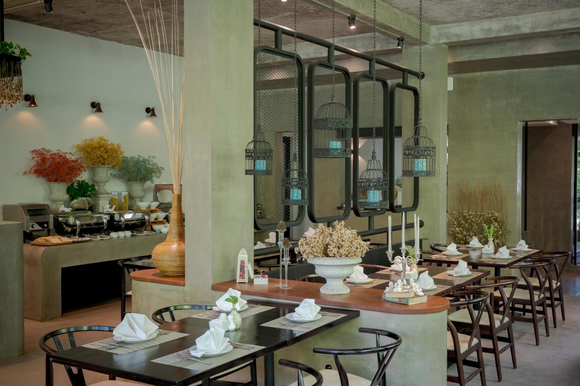Eightfold Urban Resort シェムリアップ エクステリア 写真 Restaurant