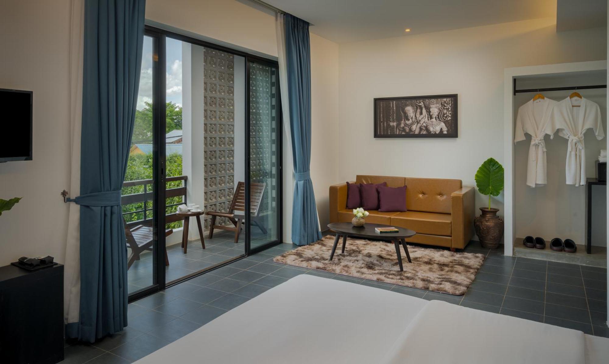 Eightfold Urban Resort シェムリアップ 部屋 写真 Deluxe Room